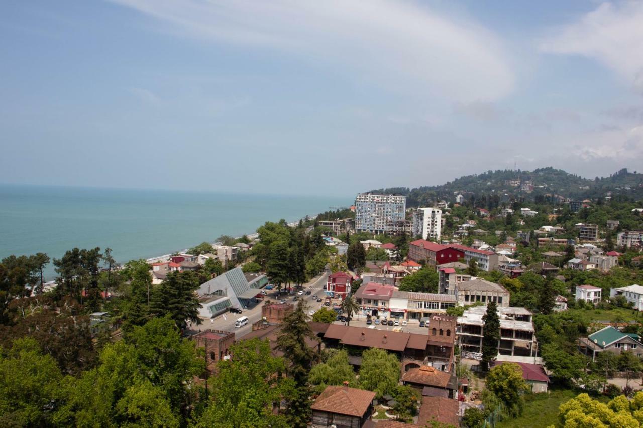 Mimino Aparthotel Batumi Exterior photo