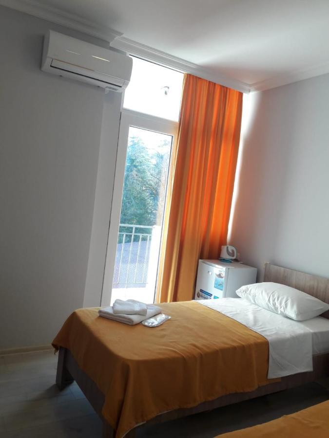 Mimino Aparthotel Batumi Exterior photo